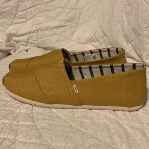 Brand New Toms never worn mustard